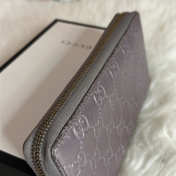 💯Authentic Gucci Zipped Around Long Wallet🍀 - Picture 12 of 16
